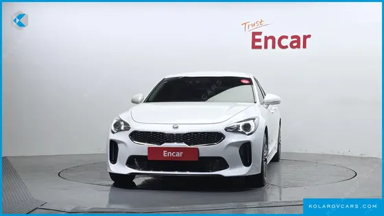 KIA STINGER 2.0 TURBO 2WD
