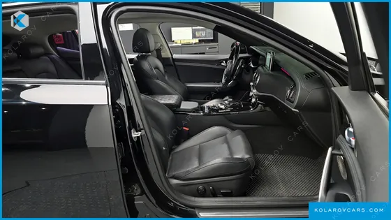 KIA STINGER 2.2 DIESEL AWD