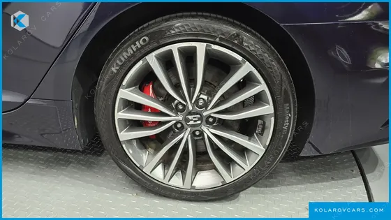 KIA STINGER 2.0 TURBO 2WD