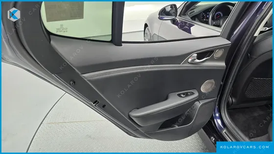 KIA STINGER 2.0 TURBO 2WD
