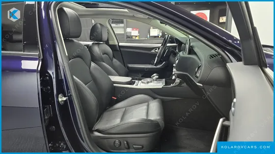 KIA STINGER 2.0 TURBO 2WD