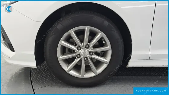 HYUNDAI SONATA LPI STYLE