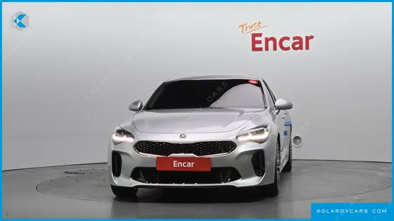 KIA STINGER 2.0 TURBO 2WD