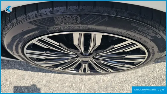 HYUNDAI EQUUS VS500