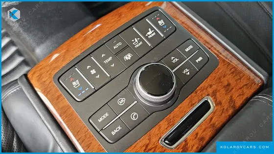 HYUNDAI EQUUS VS500