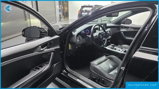 KIA STINGER 2.0 TURBO 2WD