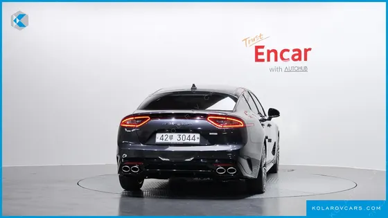 KIA STINGER 2.0 TURBO AWD