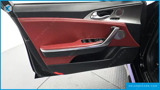 KIA STINGER 3.3 TURBO AWD