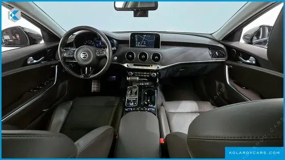 KIA STINGER 2.0 TURBO AWD