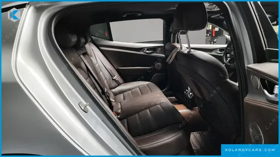 KIA STINGER 3.3 TURBO 2WD