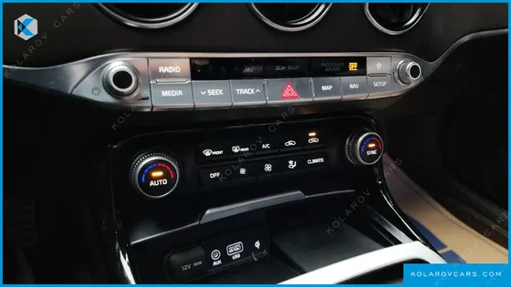 KIA STINGER 3.3 TURBO 2WD