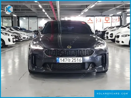 KIA STINGER 2.0 TURBO 2WD