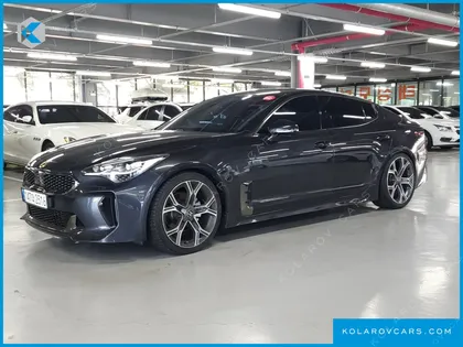 KIA STINGER 2.0 TURBO 2WD