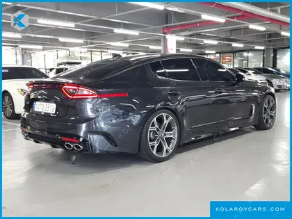 KIA STINGER 2.0 TURBO 2WD