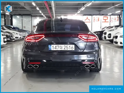 KIA STINGER 2.0 TURBO 2WD