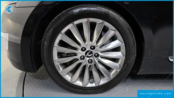 HYUNDAI EQUUS VS500
