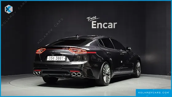 KIA STINGER 2.0 TURBO 2WD
