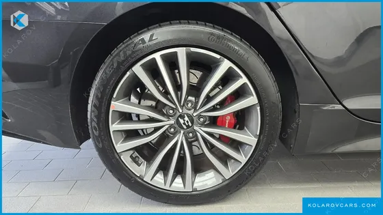KIA STINGER 2.0 TURBO 2WD