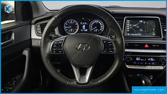 HYUNDAI SONATA 2.0 SMART