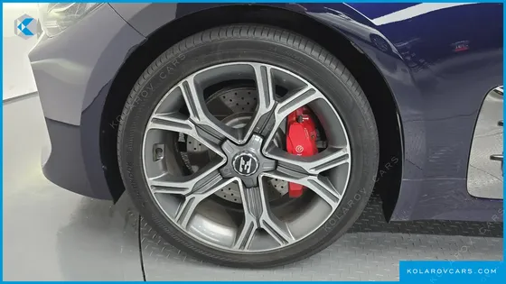 KIA STINGER 2.0 TURBO 2WD