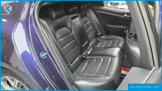 KIA STINGER 2.0 TURBO 2WD