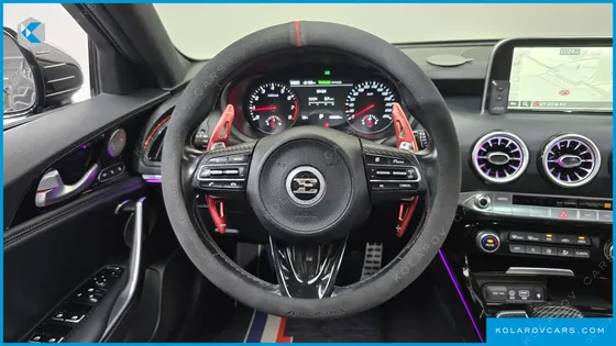 KIA STINGER 2.0 TURBO 2WD