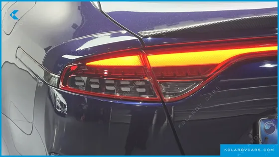 KIA STINGER 2.0 TURBO 2WD