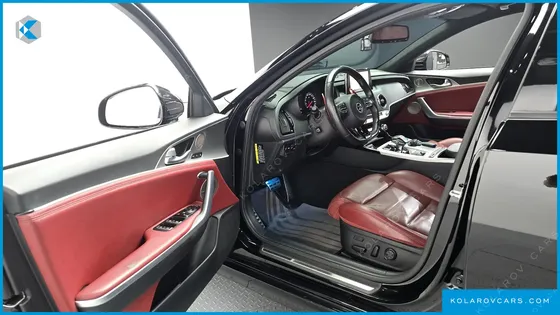 KIA STINGER 3.3 TURBO AWD