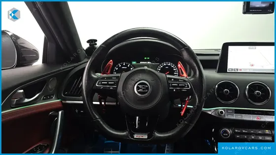 KIA STINGER 3.3 TURBO AWD