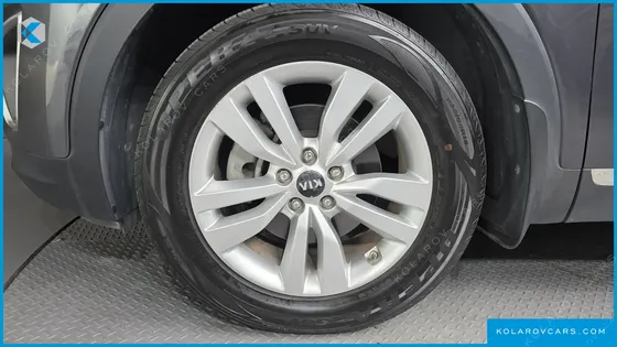 KIA SORENTO DIESEL 2.0 2WD