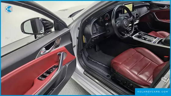 KIA STINGER 3.3 TURBO AWD