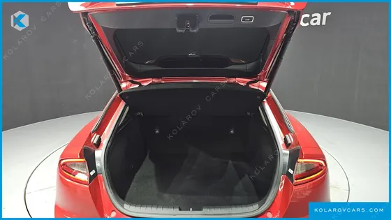 KIA STINGER 2.0 TURBO 2WD