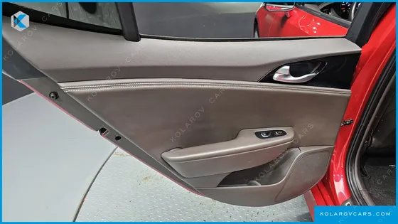 KIA STINGER 2.0 TURBO 2WD