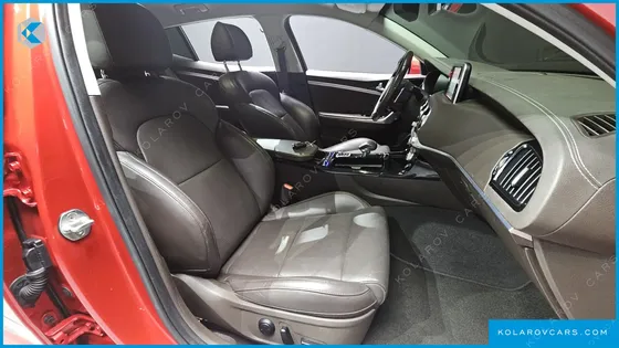 KIA STINGER 2.0 TURBO 2WD