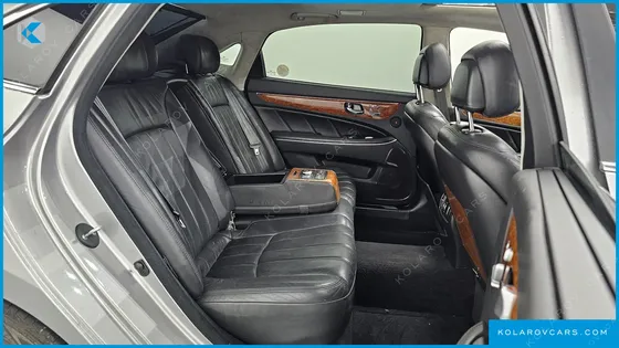 HYUNDAI EQUUS VS380