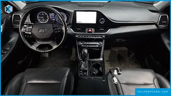 HYUNDAI GRANDEUR 2.2 DIESEL PREMIUM