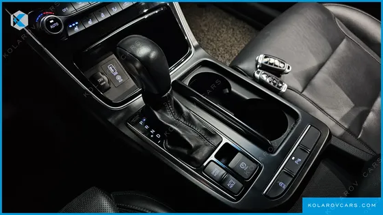 HYUNDAI GRANDEUR 2.2 DIESEL PREMIUM