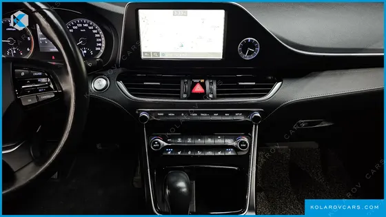 HYUNDAI GRANDEUR 2.2 DIESEL PREMIUM