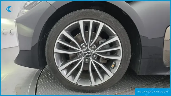 KIA STINGER 2.0 TURBO 2WD