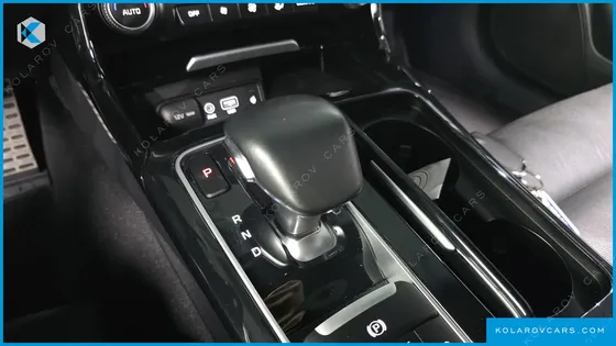 KIA STINGER 2.0 TURBO 2WD