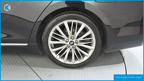 HYUNDAI GRANDEUR 3.0 EXCLUSIVE