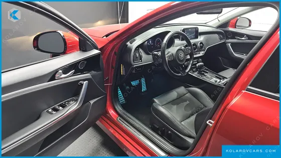 KIA STINGER 2.0 TURBO AWD