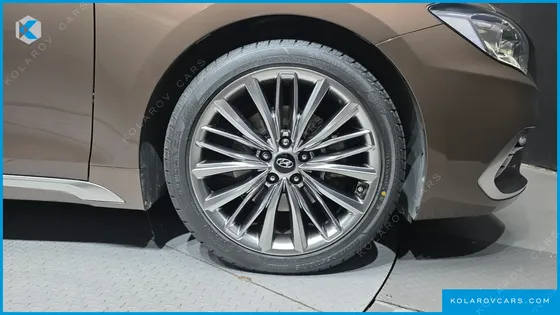 HYUNDAI GRANDEUR 3.0 EXCLUSIVE