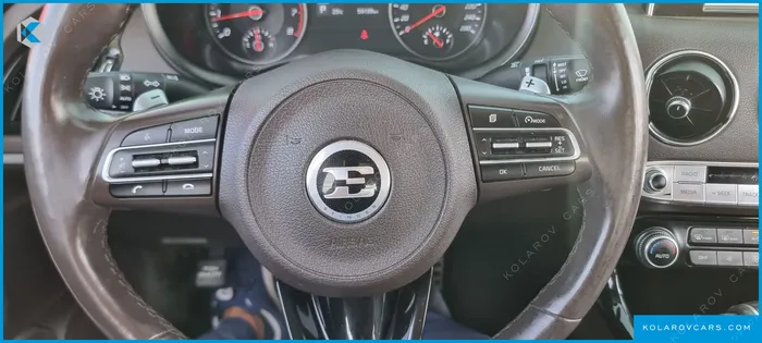 KIA STINGER 2.0 TURBO 2WD