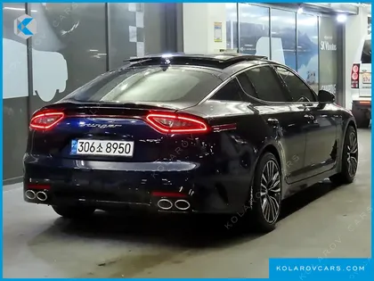 KIA STINGER 2.0 TURBO 2WD