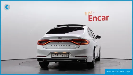 HYUNDAI GRANDEUR 2.2 DIESEL PREMIUM