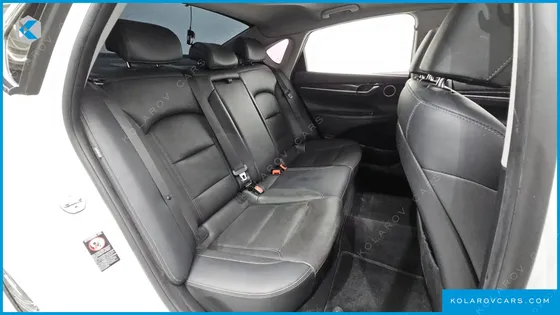 HYUNDAI GRANDEUR 2.2 DIESEL PREMIUM