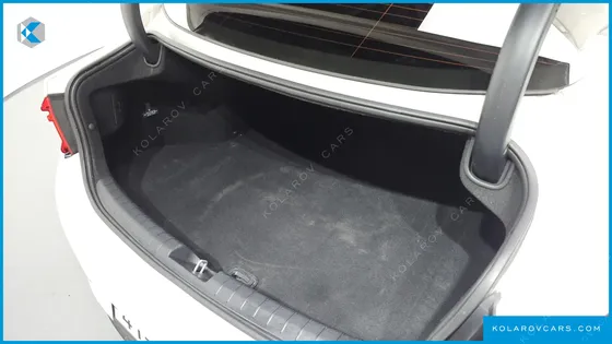 HYUNDAI GRANDEUR 2.2 DIESEL PREMIUM