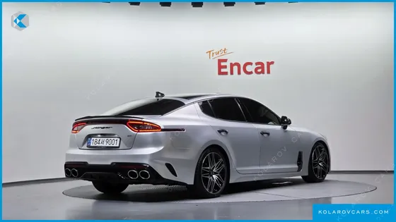 KIA STINGER 3.3 TURBO AWD