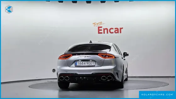 KIA STINGER 3.3 TURBO AWD